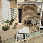 Nelli's לינה וארוחת בוקר
