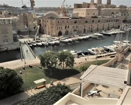 Nelli's 4* Cospicua