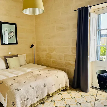 Oda ve Kahvaltı Nelli's Cospicua